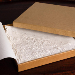 Mouchoir brodé main "Thalie" (x1)