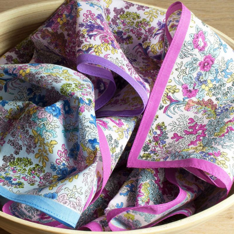 Jolis mouchoirs AMBROISIE (x3)